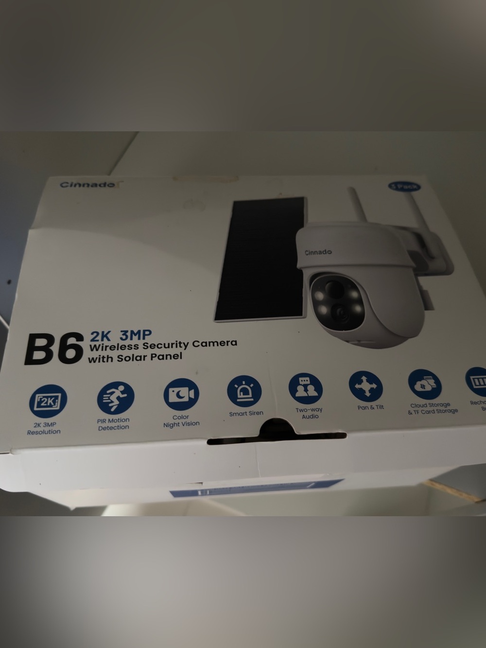 White Wireless Security Camera with Night Vision